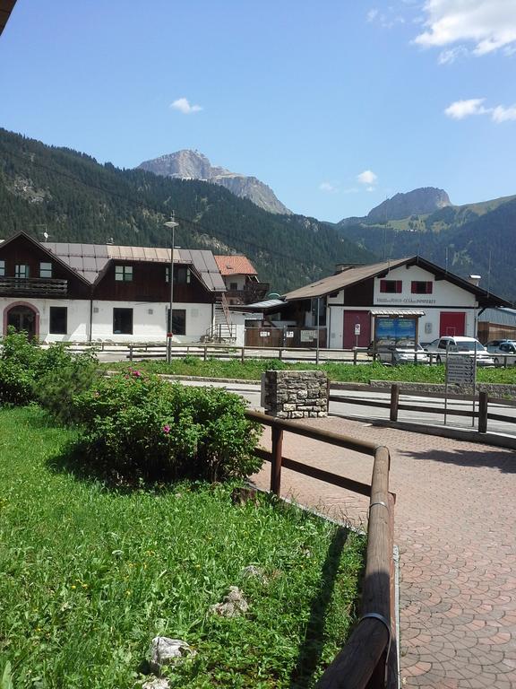 Appartamento Niki Campitello Campitello di Fassa Rom bilde