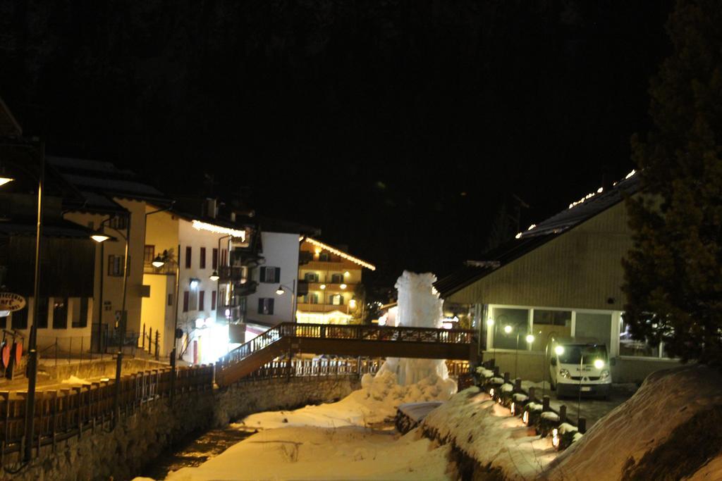 Appartamento Niki Campitello Campitello di Fassa Eksteriør bilde